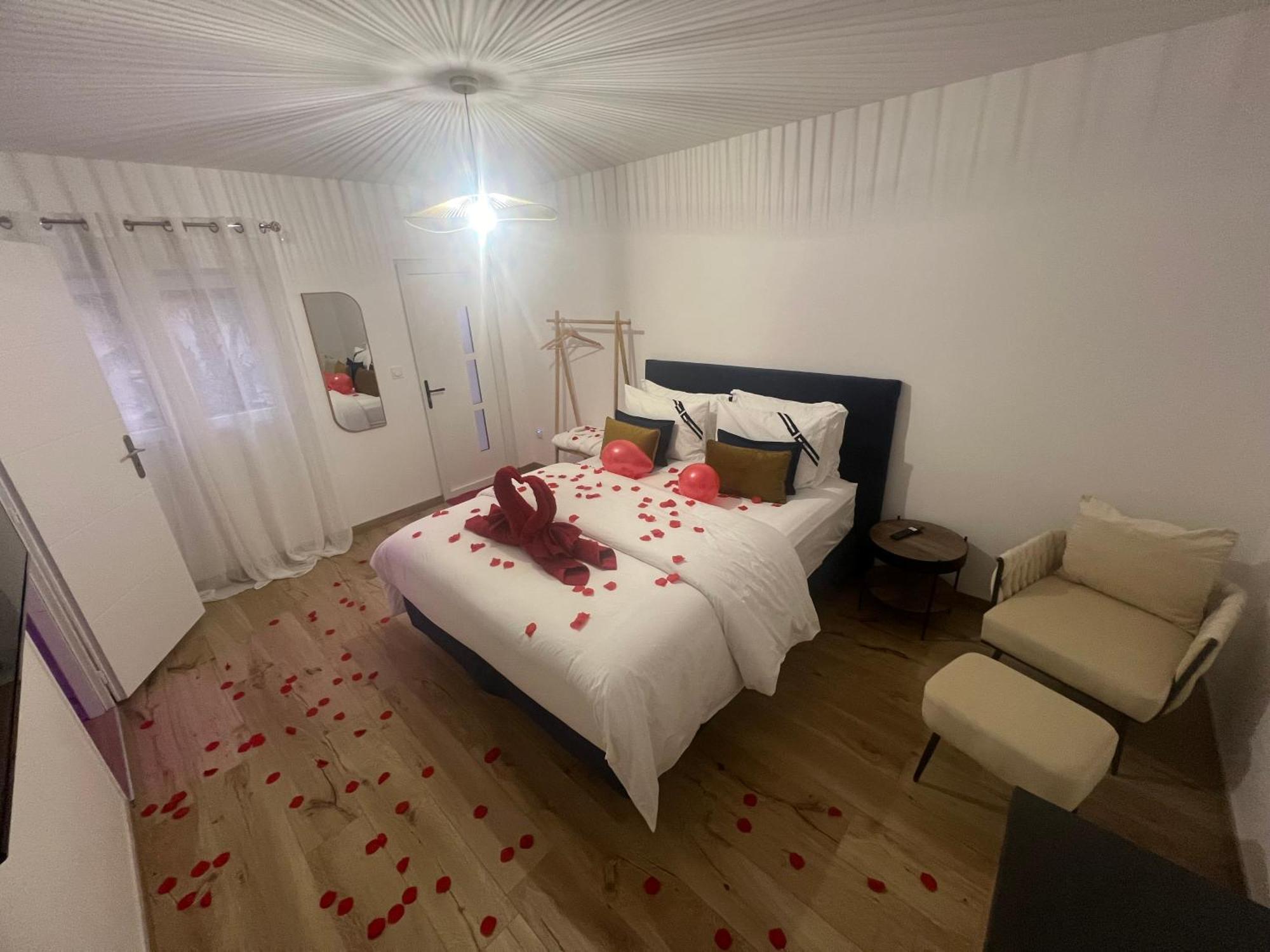 Evasion Spa 10 Saint-Lye Ngoại thất bức ảnh